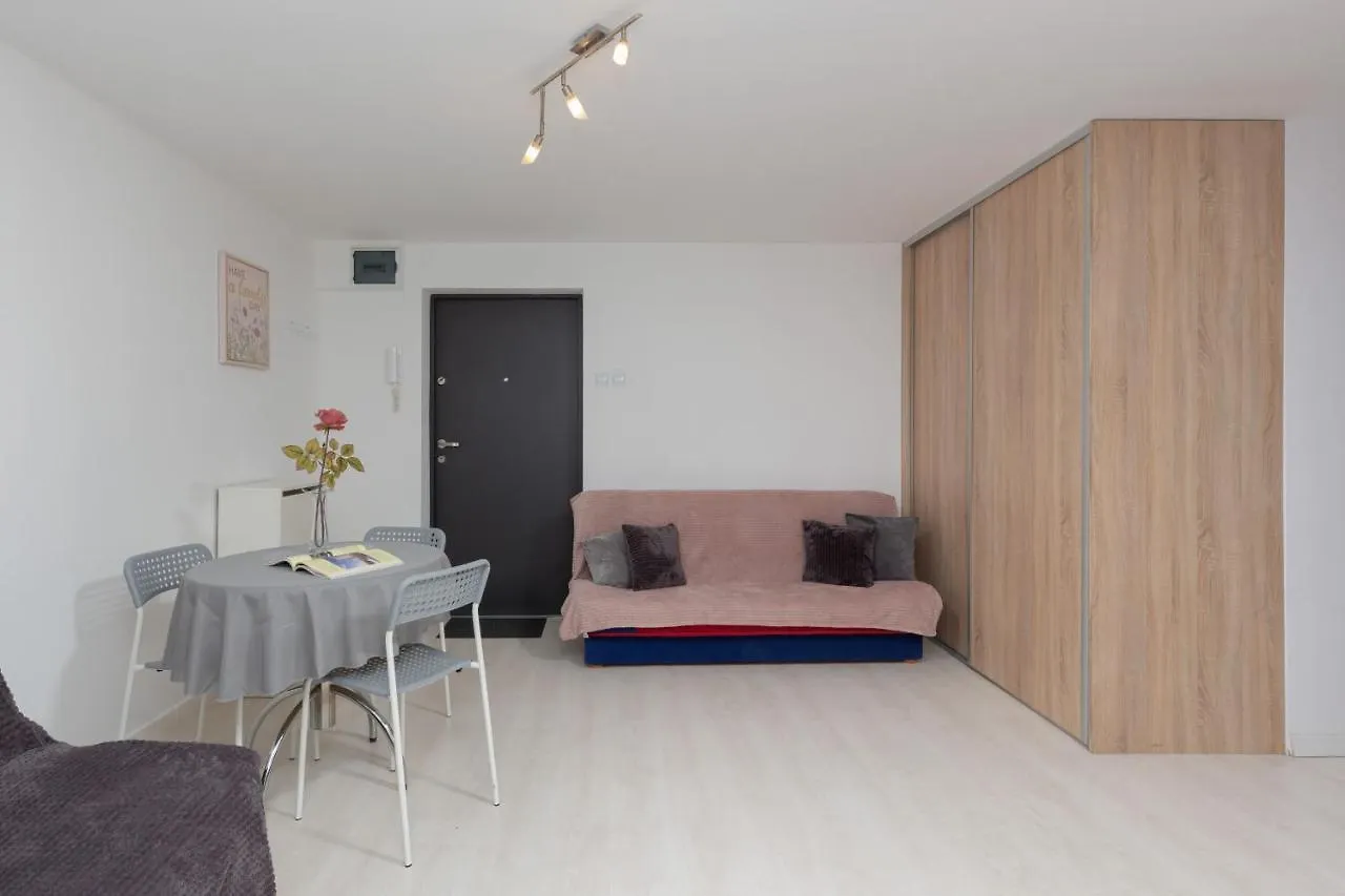 Underground Studio Apartment Warsaw Ochota By Noclegi Renters
